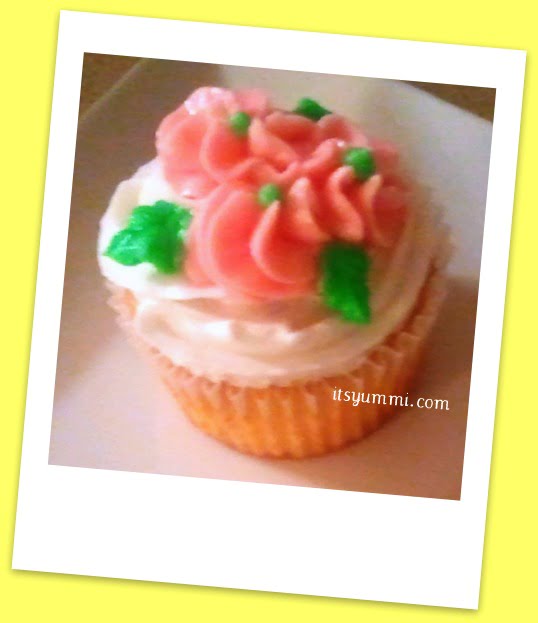 Meyer Lemon Cupcake