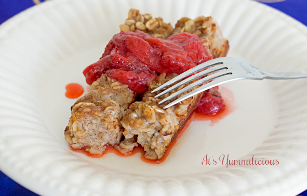 Pan fried banana berry oatmeal from ItsYummi.com