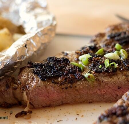 Mustard Peppercorn Rubbed Rib Eye from @itsyummi #shop