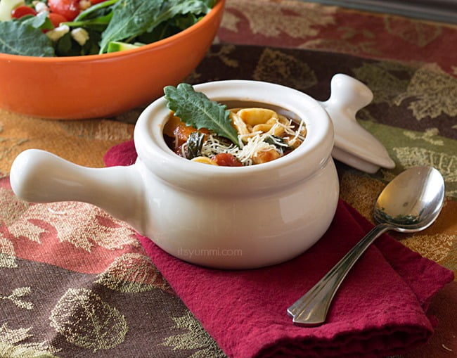 Chicken & Kale Tortellini Soup from ItsYummi.com