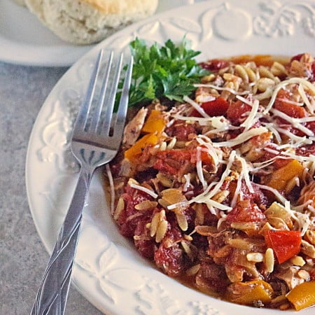 Slow Cooker Italian Chicken from ItsYummi.com for #secretrecipeclub