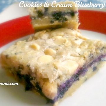 Blueberries 'n Cream Cookie Bars - Get the recipe for this sweet dessert from itsyummi.com