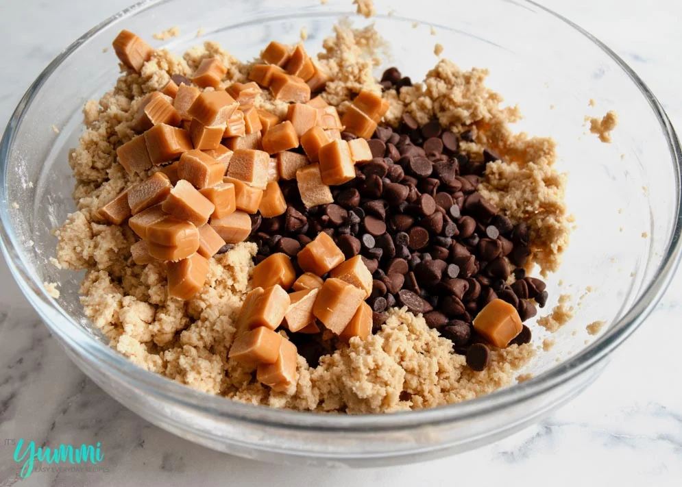 Caramel Chocolate Chip Cookies