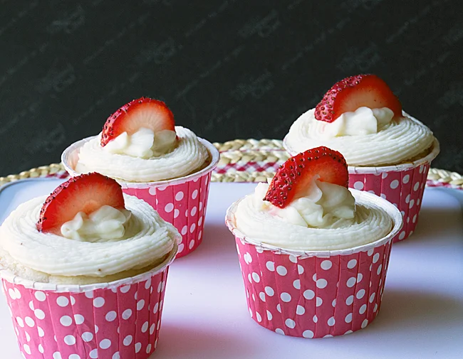 Strawberry Banana Cupcake Recipe