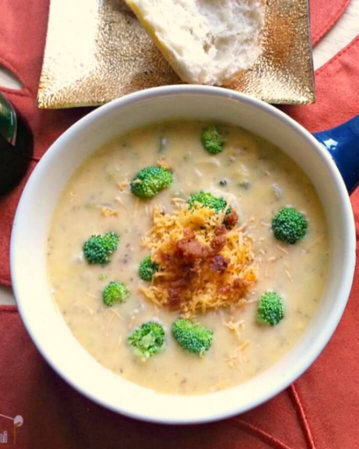 Broccoli bacon beer cheese soup is the perfect Fall comfort food. Creamy beer cheese soup with smoky bacon and broccoli florets for color, flavor, and health benefits. | ItsYummi.com