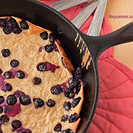 Blueberry Yogurt Dutch Baby Pancake from ItsYummi.com