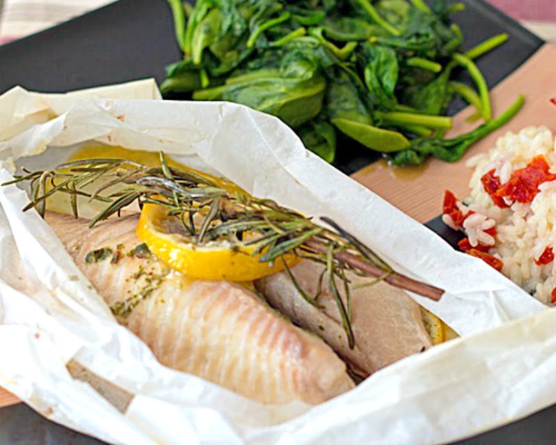 Tilapia en Papillote {Tilapia Baked in Parchment}