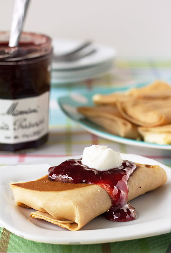 Cheese Blintzes with Mixed Berries #recipe from ItsYummi.com for #Brunchweek
