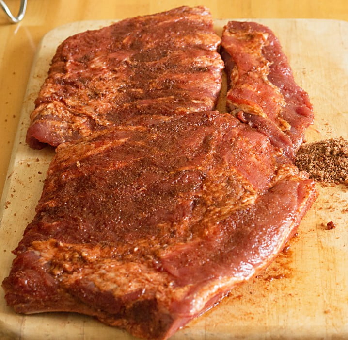 Recipe for BBQ Dry Rubbed Pork Ribs from ItsYummi.com #ReadySetRibs #WeaveMade #ad