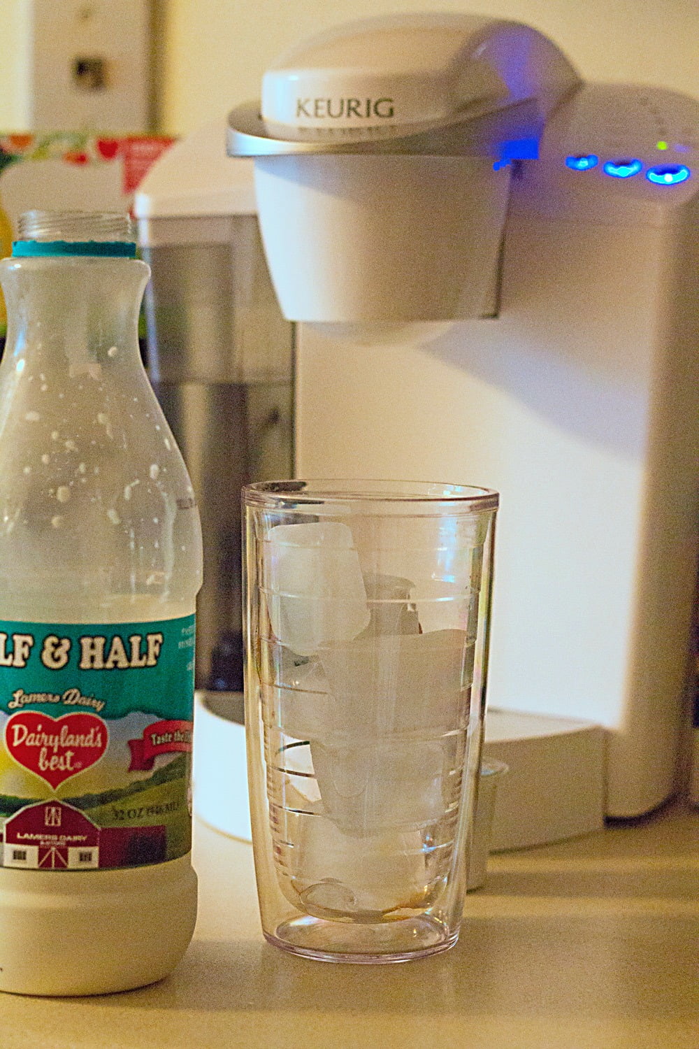how to make iced coffee at home quickly