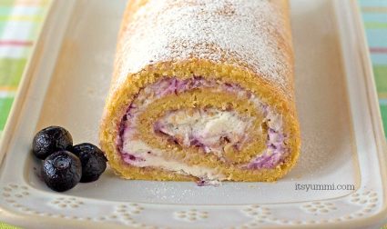 blueberry roll cake