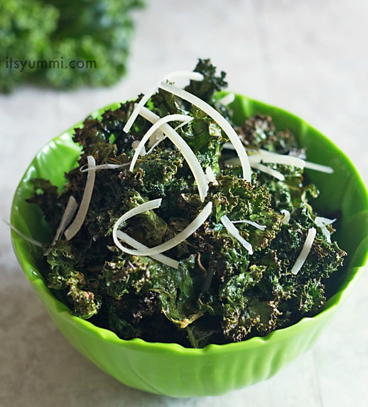 Spicy Parmesan Kale Chips from ItsYummi.com