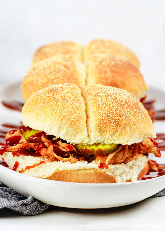 Slow Cooker Pulled Chicken Recipe via Its Yummi