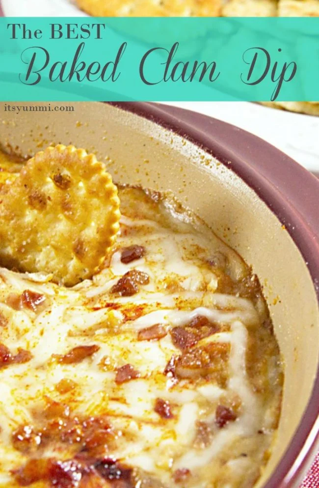 Clams casino dip is the PERFECT party dip! This dip recipe is a take on baked clams, with bacon and buttery crackers on top. #clamdip #clamscasino #bestappetizers titled photo of the best clam dip