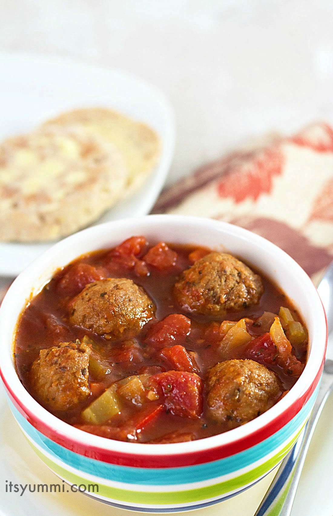 Slow Cooker Italian Meatball Soup Recipe - Its Yummi