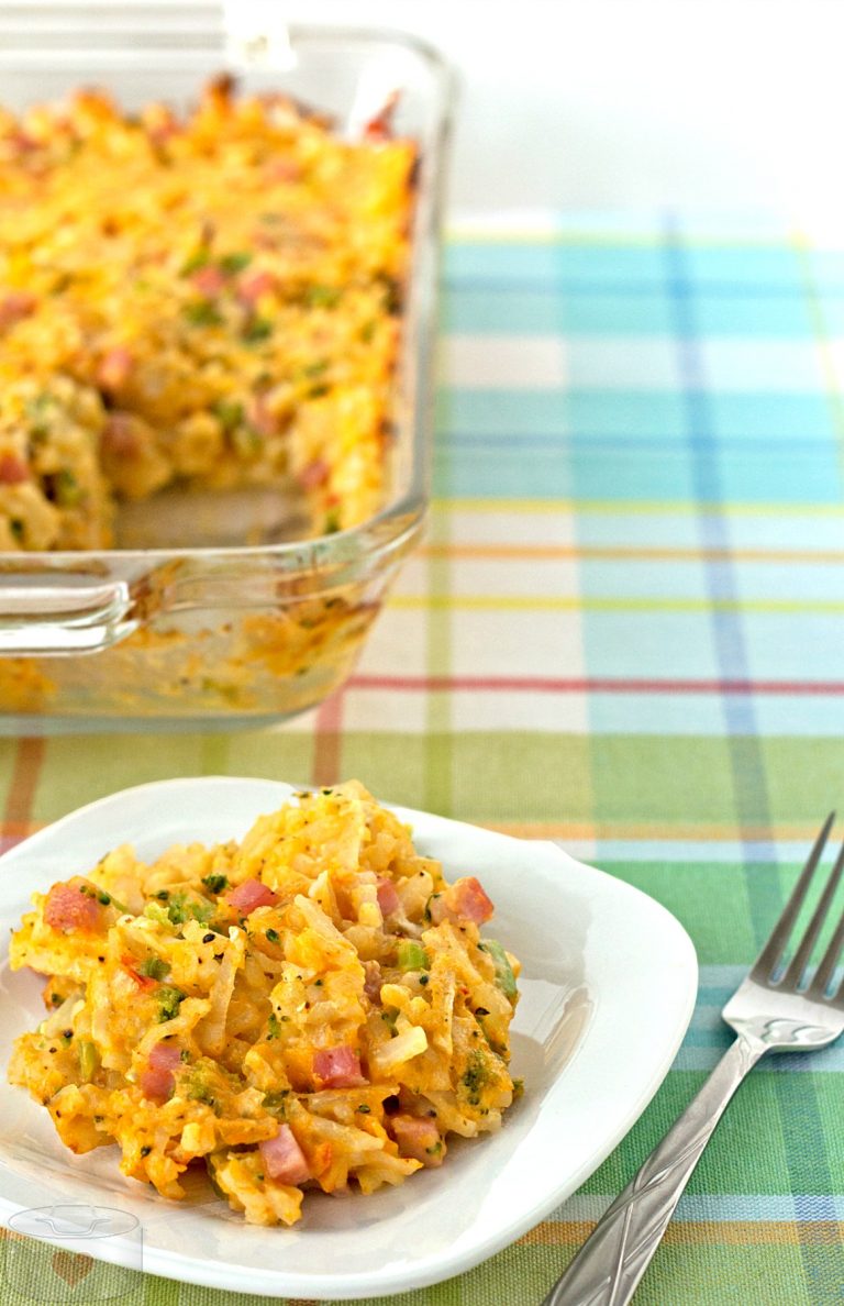 Easy Hashbrown Casserole with Ham and Broccoli