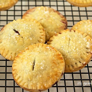 All the taste of cherry pie in a bite sized cookie! This cherry pie cookies recipe is perfect for Valentine's Day!