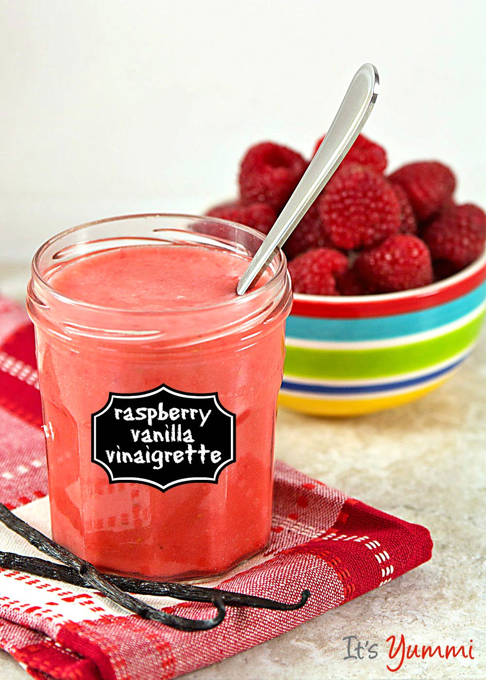 Raspberry Vanilla Vinaigrette Dressing Recipe ~ ItsYummi.com
