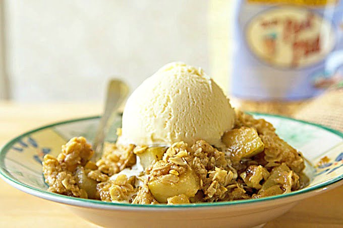 Pear Crumble with Walnuts (Gluten Free)