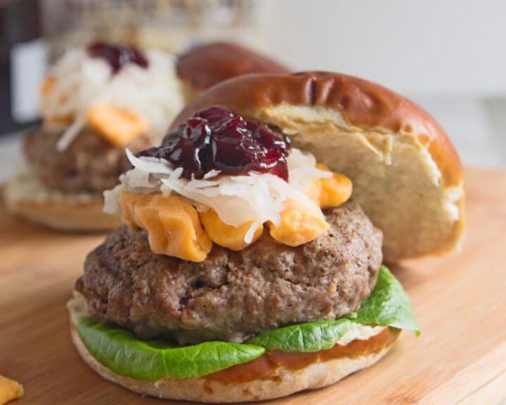 Wisconsin Grass Fed Bison Bratwurst burger - Made with fresh ingredients from Wisconsin! Get the recipe from @itsyummi