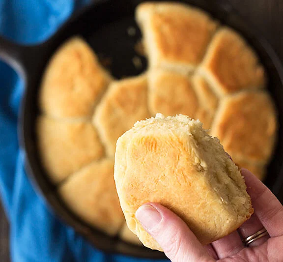 Quick Rise Easy Yeast Rolls
