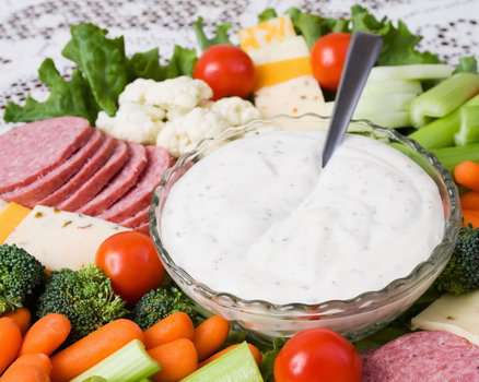 Deli Dip Fresh Variety Platter 