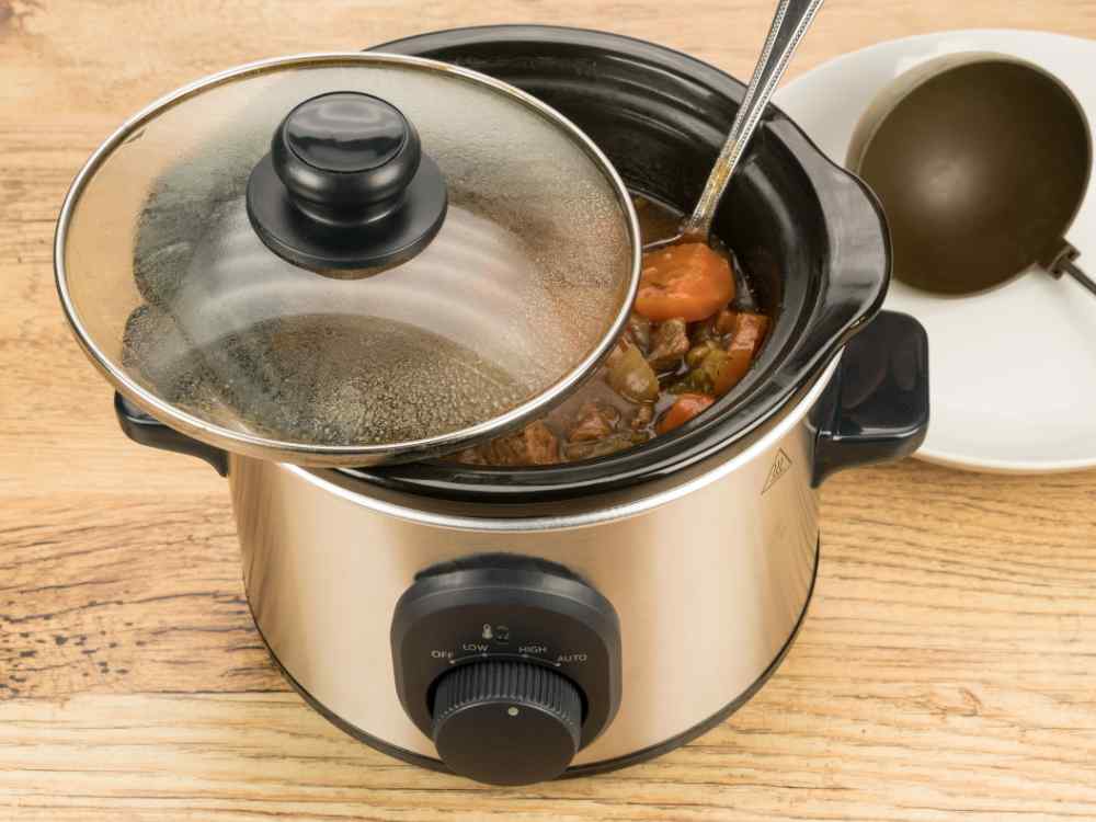 Easy Tip for Transporting Food in a Slow Cooker Without a Locking Lid