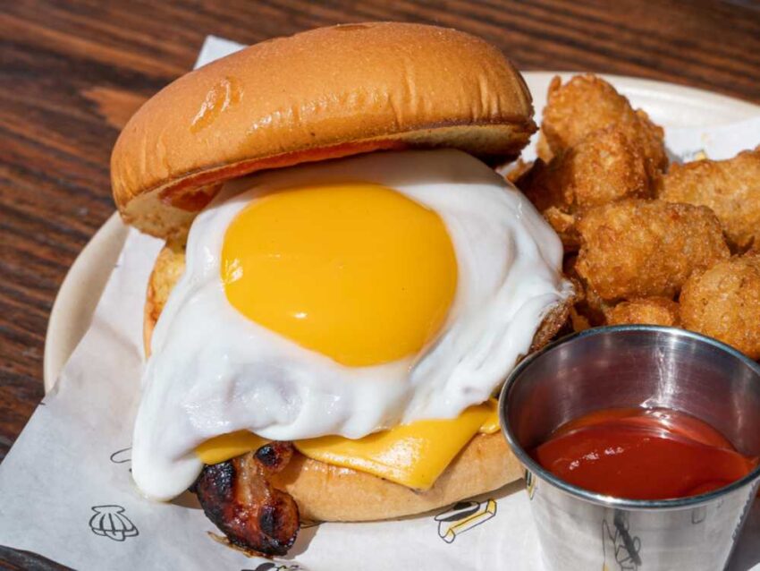 Jack in The Box Breakfast Menu With Prices 2023 (Enjoy All Day